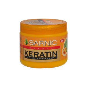 ماسک مو داخل حمام آلوئه‌ورا گارنیک ۴۰۰ میل